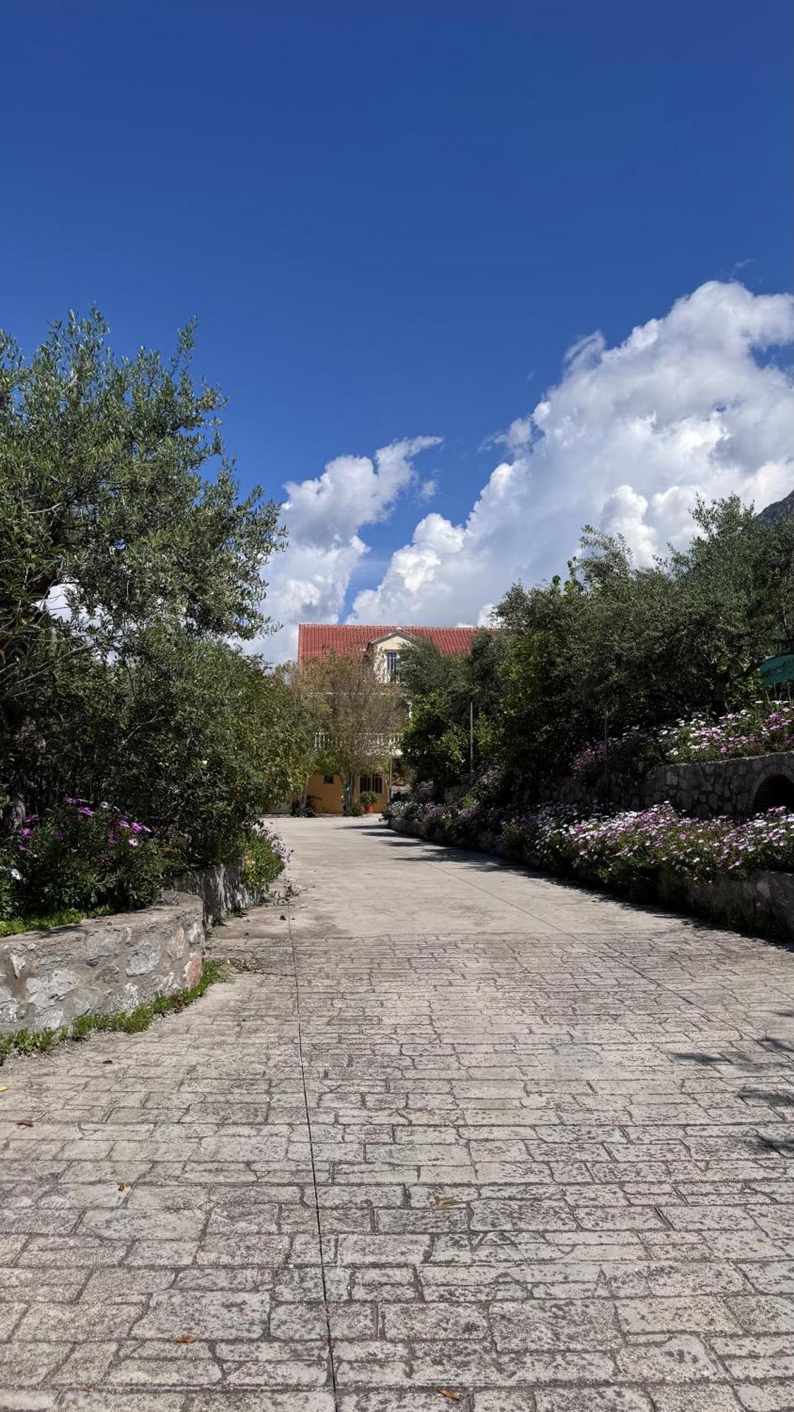 Verga Apartments & Suites Kalamata Exterior foto